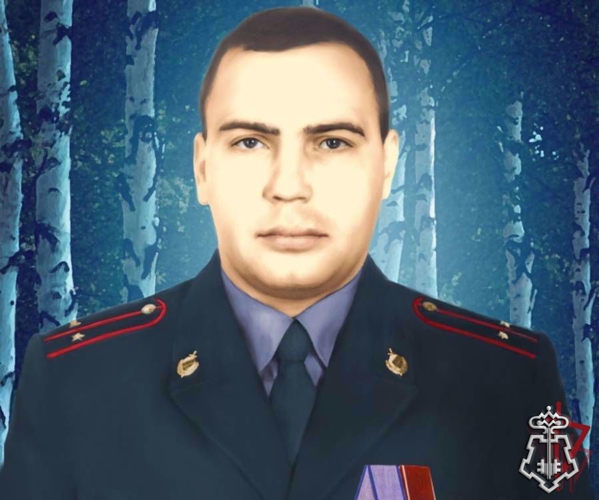 Во Владивостоке бойцы ОМОН почтили память погибшего сослуживца