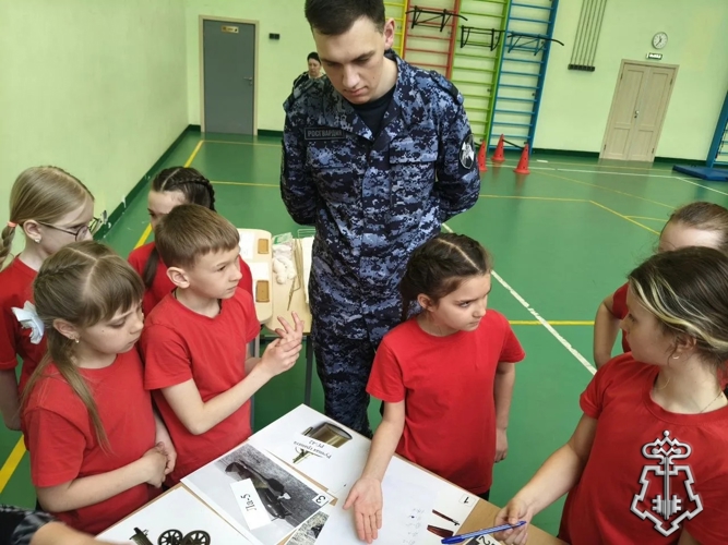 Росгвардейцы в Большом Камне стали судьями в отборочном этапе военно‑патриотической игры «Зарница 2.0»